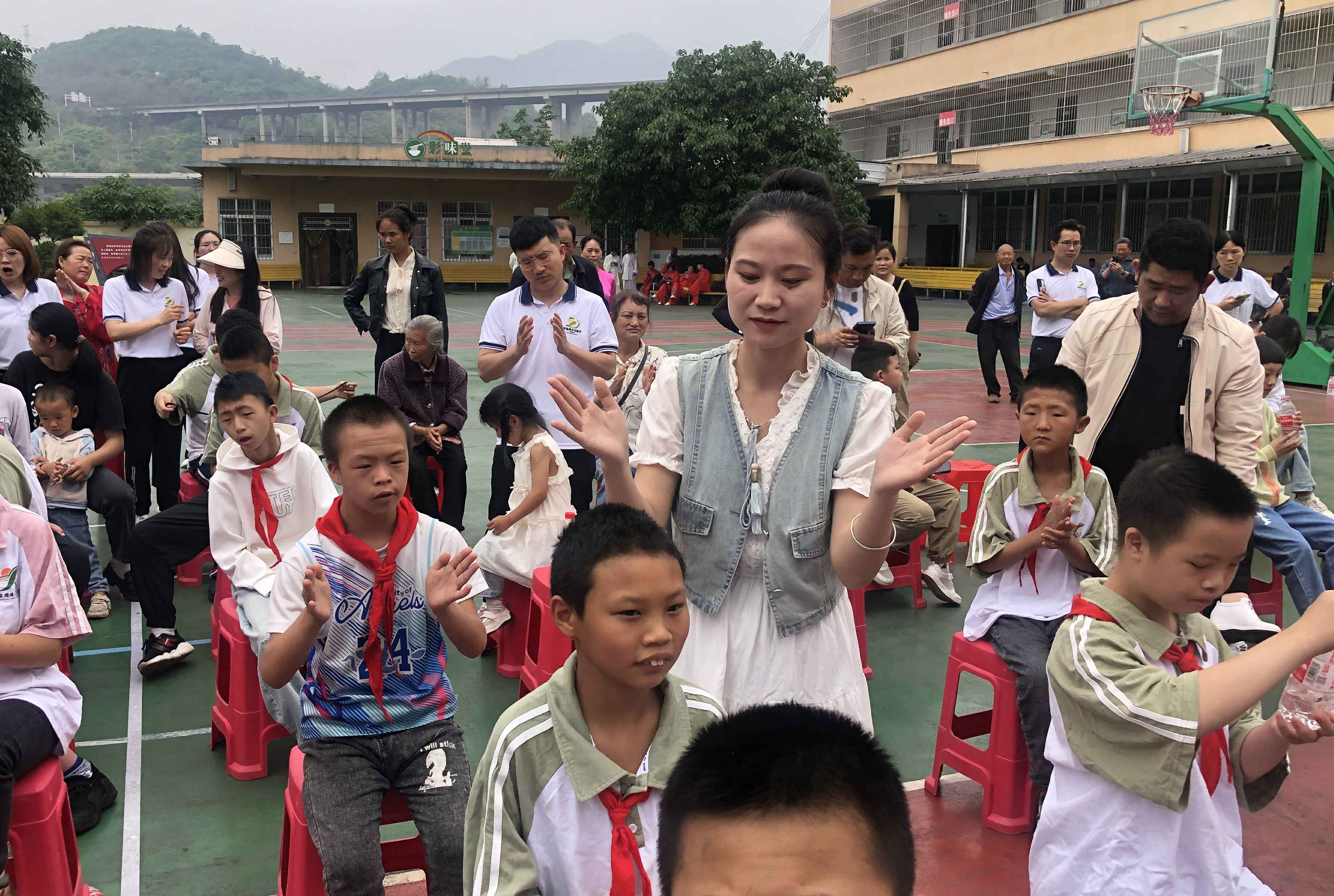 通用的占位符缩略图